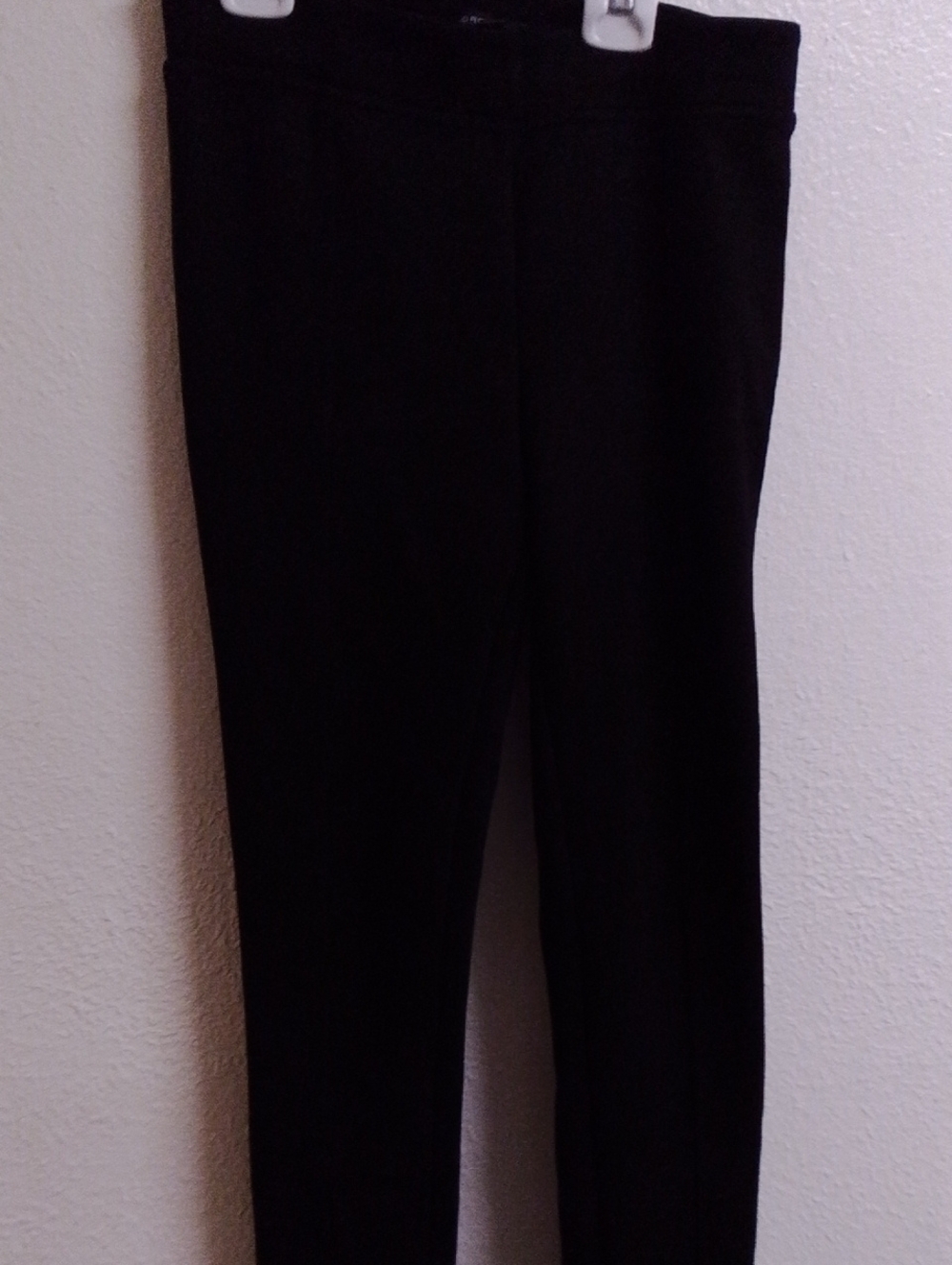 Andrew Marc Black Slim Pull-On Leggings